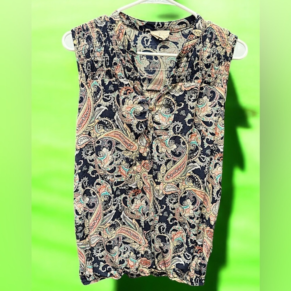 Ember Paisley Sleeveless Top - Black and Pink XL